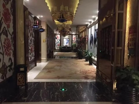 启东哪个ktv荤的妹子质量好